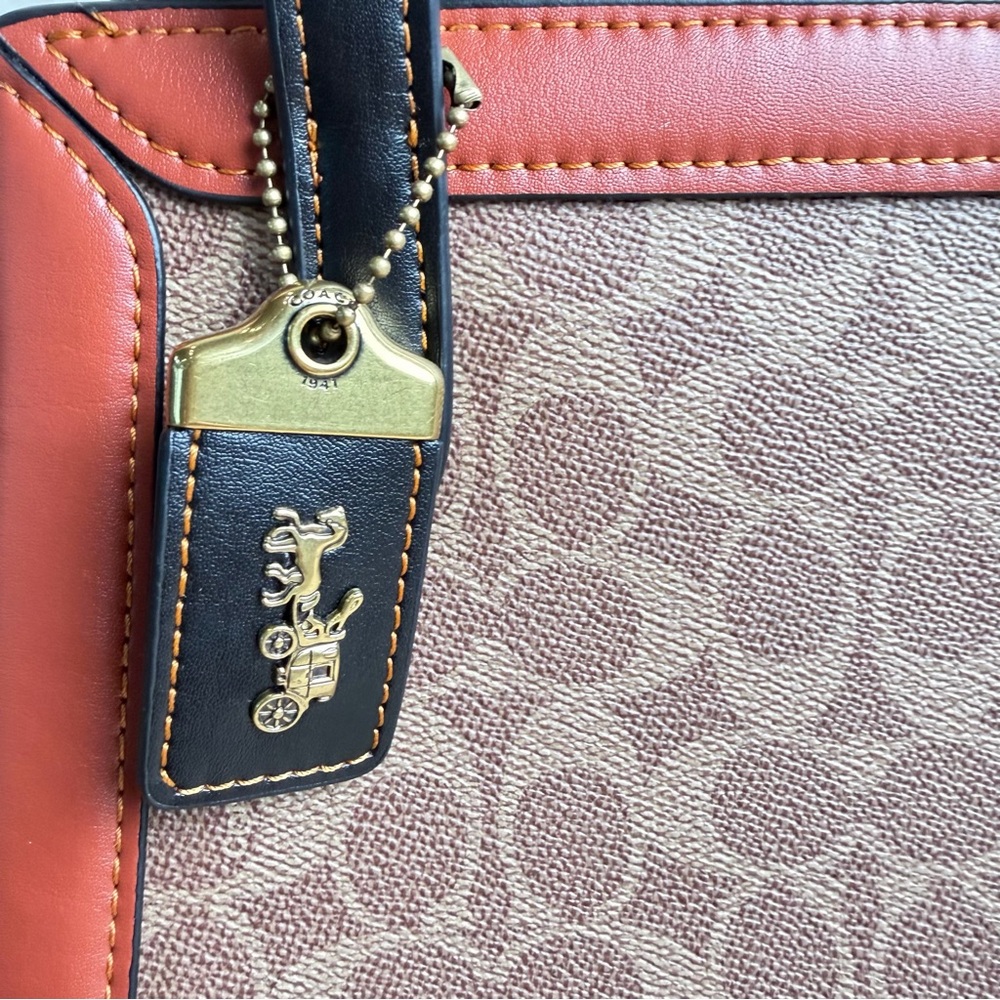 Coach Signature Canvas and Leather Tote - Magnetic Closure - Picture 8 of 16